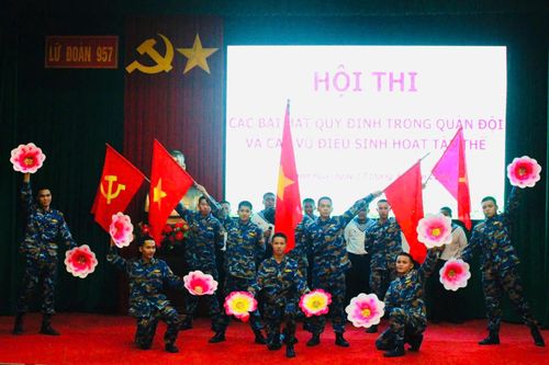 Lữ đoàn 957, Vùng 4 Hải quân: Hội thi hát các bài hát quy định trong Quân đội và vũ điệu sinh hoạt tập thể