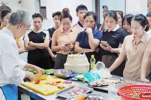 Trang bị kiến thức, kỹ năng cho người làm du lịch nông thôn