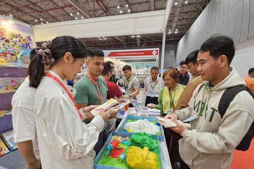 TP. Hồ Chí Minh: Tưng bừng Triển lãm về đồ chơi trẻ em và sản phẩm gia dụng