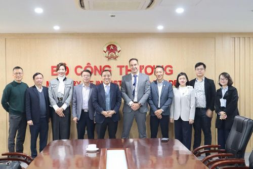 Tập đoàn BP cam kết đồng hành với Việt Nam trong quá trình chuyển dịch năng lượng