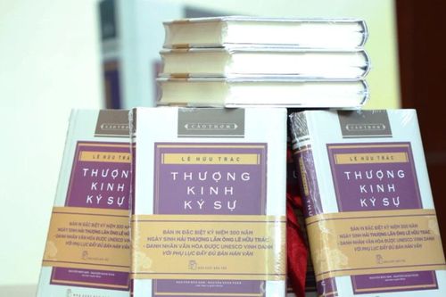 Tọa đàm khoa học về công trình dịch thuật, nghiên cứu liên ngành tác phẩm 'Thượng kinh ký sự'