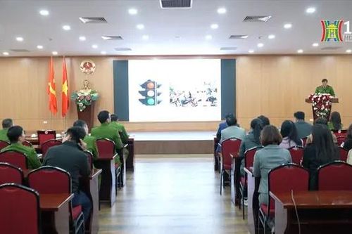 Tuyên truyền điểm mới của Luật ATGT tới công chức, viên chức