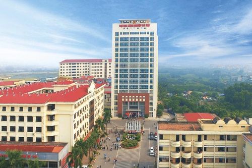Năm 2025, Trường Đại học Công nghiệp Hà Nội dự kiến tuyển 7.990 chỉ tiêu