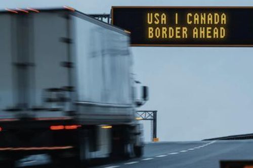Canada công bố quy định biên giới mới sau đe dọa áp thuế của ông Trump