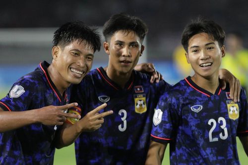 Thủ môn 'vồ ếch' dâng bàn thắng cho Lào, suýt khiến Myanmar bị loại