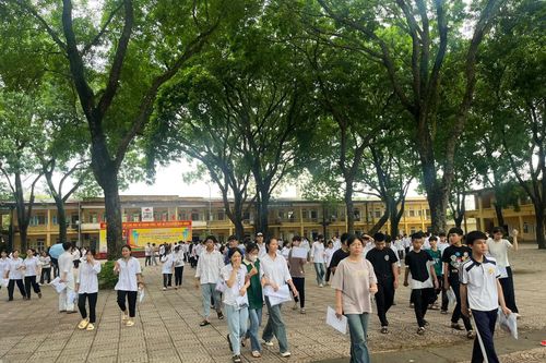 Thí điểm dạy học 5 ngày/tuần cho học sinh THCS, THPT