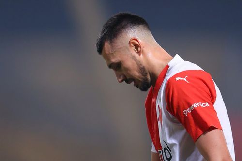 Vua phá lưới Euro bất lực trước đại diện V.League