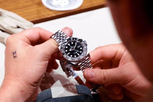 Rolex có còn giữ 'ngôi vương' đồng hồ?
