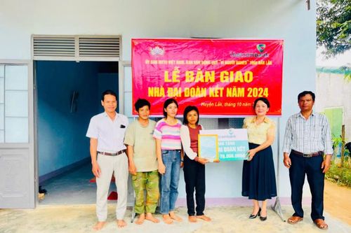 Đẩy mạnh các cuộc vận động, phong trào thi đua yêu nước tại xã vùng sâu