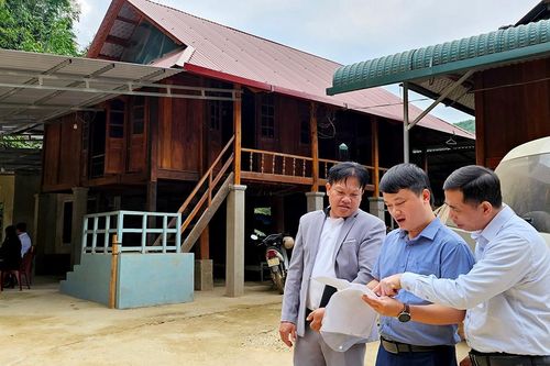 Những ngôi nhà ấm áp nghĩa tình
