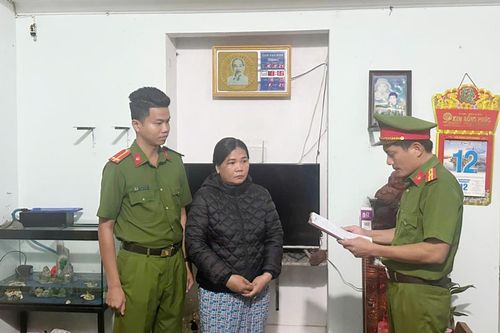 'Trùm đề' bị tóm giữa chợ