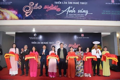 Đà Nẵng triển lãm ảnh nghệ thuật 'Sắc màu ánh sáng'