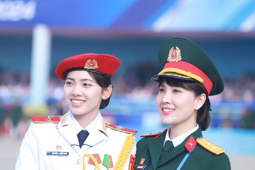 Hình ảnh ấn tượng tại lễ khai mạc Triển lãm Quốc phòng quốc tế Việt Nam 2024