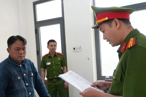 Giang hồ cộm cán Quảng Ngãi bị bắt vì cưỡng đoạt tài sản của chủ mỏ cát