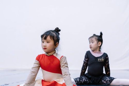 Vũ công 5 tuổi tham gia vở ballet kinh điển 'Kẹp hạt dẻ'