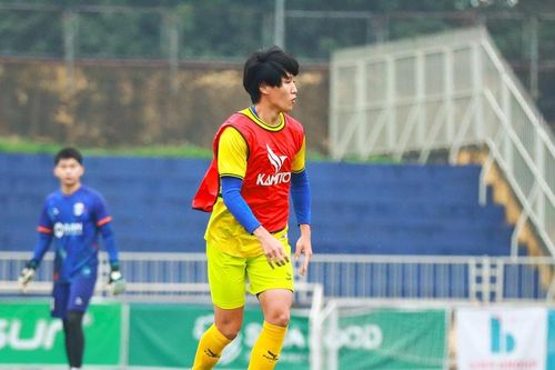 Sông Lam Nghệ An quyết định không chiêu mộ trung vệ Nhật Bản
