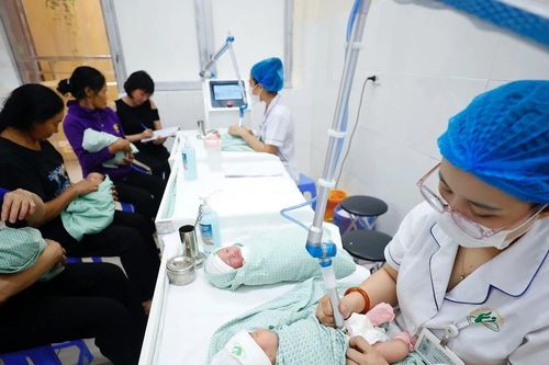 Quyết liệt tìm giải pháp duy trì mức sinh thay thế trên cả nước