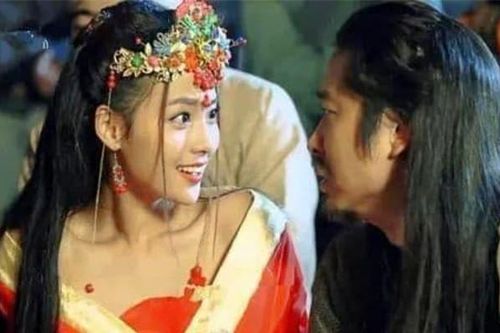 Người phụ nữ lẳng lơ nhất thời Tam Quốc là ai mà đến cả cháu trai cũng không tha?