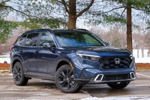 Tăng doanh số chóng mặt, Honda CR-V vẫn 'hít khói' đối thủ này