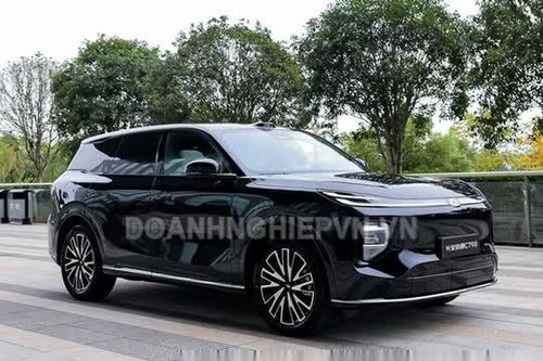 Hyundai Santa Fe có thêm đối thủ mới: Thiết kế sang chảnh, công suất 374 mã lực, giá 'mềm'