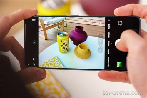 Đây là vua gaming tầm trung giá đang giảm thủng đáy, chưa đầy 6 triệu mượt mà ngang Galaxy S24 Ultra