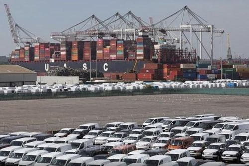 CBI: Ngân sách mới khiến ngành sản xuất của Anh điêu đứng
