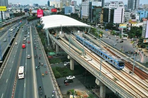 Sử dụng công nghệ thanh toán hiện đại trên tuyến metro số 1 Bến Thành - Suối Tiên