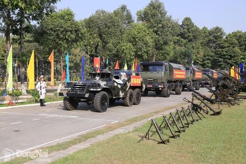 Ngời sáng phẩm chất tốt đẹp của bộ đội Cụ Hồ