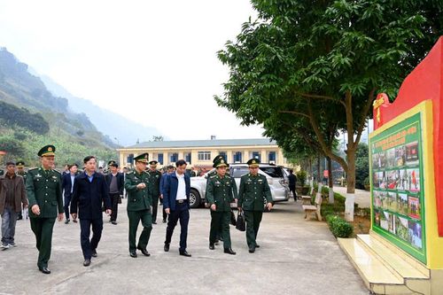 Kiểm tra, rà soát công tác chuẩn bị Chương trình 'Xuân Biên phòng ấm lòng dân bản' năm 2025