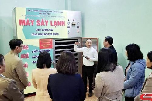 Nghiệm thu Đề án 'Hỗ trợ ứng dụng máy móc thiết bị trong sản xuất chế biến chè' tại Phù Yên