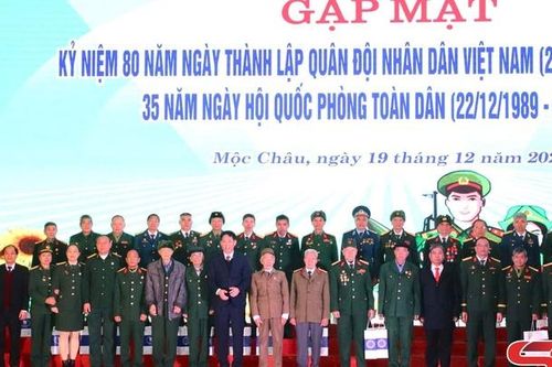 Mộc Châu gặp mặt Kỷ niệm 80 năm Ngày thành lập Quân đội nhân dân Việt Nam