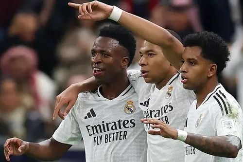 Real Madrid có được danh hiệu thứ 15 dưới thời HLV Ancelotti