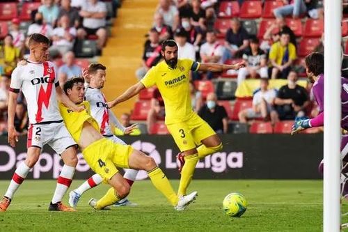 Villarreal chia điểm cùng Rayo Vallecano