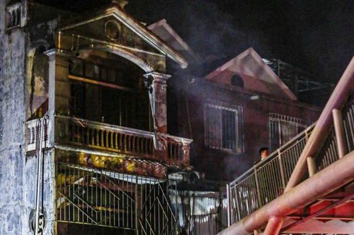 Cháy quán cà phê, 11 người chết: Lửa bốc lên dữ dội chặn lối thoát nạn tầng 1