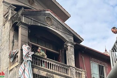 Vụ cháy quán cà phê trên phố Phạm Văn Đồng: Ngọn lửa bùng lên quá mạnh 'muốn cứu cũng bất lực'