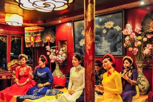 Du lịch âm nhạc trên đất Huế