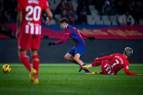 Barca có thể phải mượn sân của Atletico