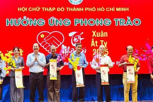 TP Hồ Chí Minh khởi động phong trào 'Tết Nhân ái' xuân Ất Tỵ 2025