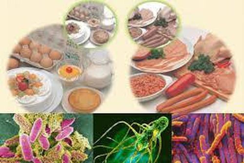 Xử lý vụ nghi ngờ ngộ độc tại Trung tâm Hội nghị ở Long Biên, Hà Nội