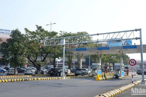 Chính thức áp dụng tất cả các làn thu phí không dừng vào, ra sân bay Nội Bài