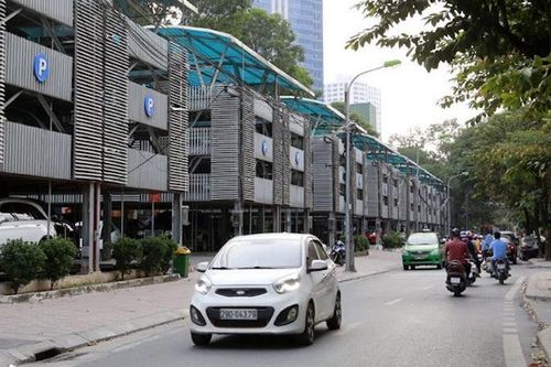 Sớm có cơ chế mới xây dựng bãi đỗ xe ở Hà Nội