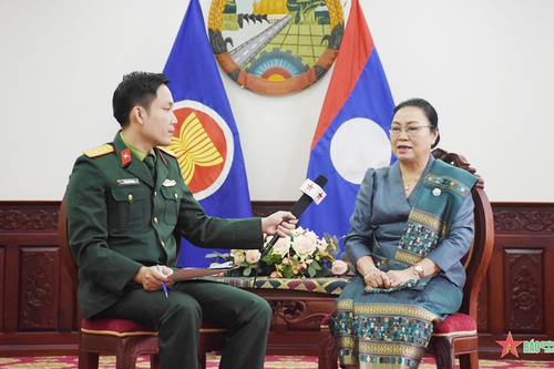 Quân đội nhân dân Việt Nam là đội quân anh hùng của dân tộc Việt Nam anh hùng