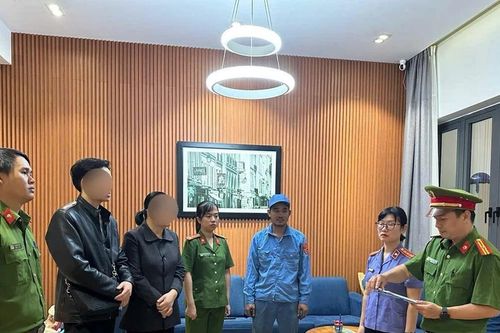 'Nữ quái' ở Đà Nẵng lừa bán đất rồi chiếm đoạt hơn 54 tỷ đồng