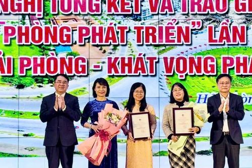 Báo Pháp luật Việt Nam nhận Giải Báo chí 'Vì một Hải Phòng phát triển' lần thứ VI
