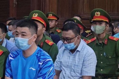 4 cựu cán bộ thuế bị phạt 39 năm tù trong vụ mua bán hóa đơn GTGT 'khủng'