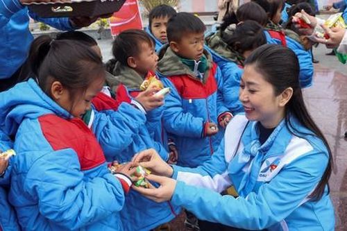 Mang Đông ấm đến học sinh vùng cao