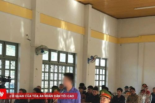 Tàng trữ trái phép vũ khí quân dụng