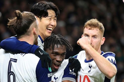 Tottenham thắng kịch tính MU: Phép màu Son Heung Min