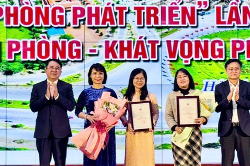 Trao Giải Báo chí 'Vì một Hải Phòng phát triển' lần thứ 6