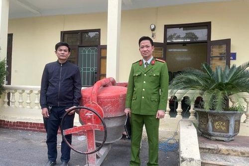 Trộm máy trộn bê tông rồi mang về nhà chị gái cất giữ